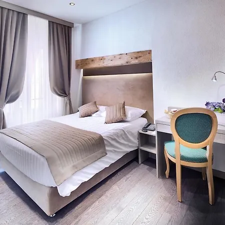 Le Square 3* Geneva