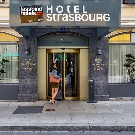 Le Square Hotel 3*