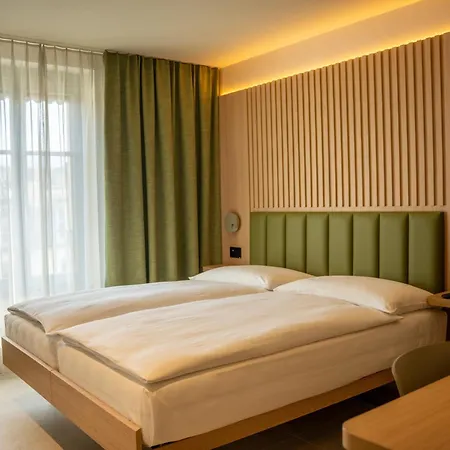 Le Square 3* Geneva