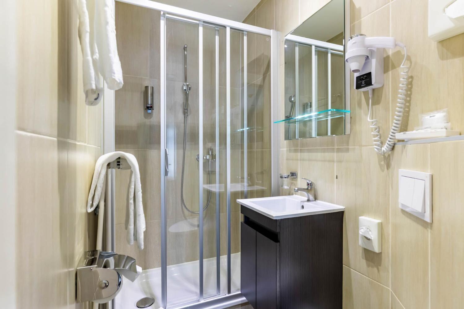 Hotel Strasbourg 3* Genève